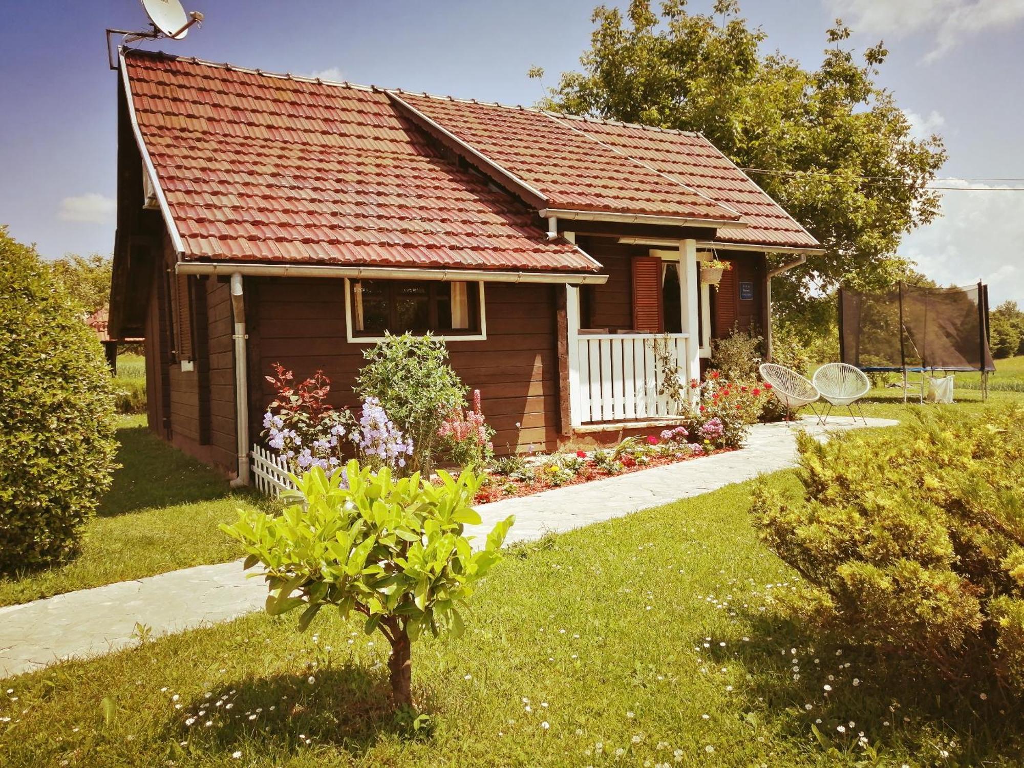 Wooden House Nela Near Plitvice Lakes سوملجاناك المظهر الخارجي الصورة