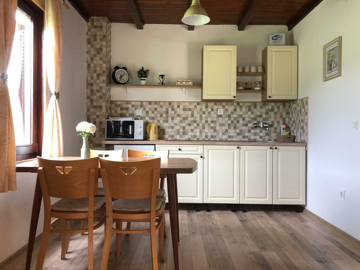 Wooden House Nela Near Plitvice Lakes سوملجاناك المظهر الخارجي الصورة